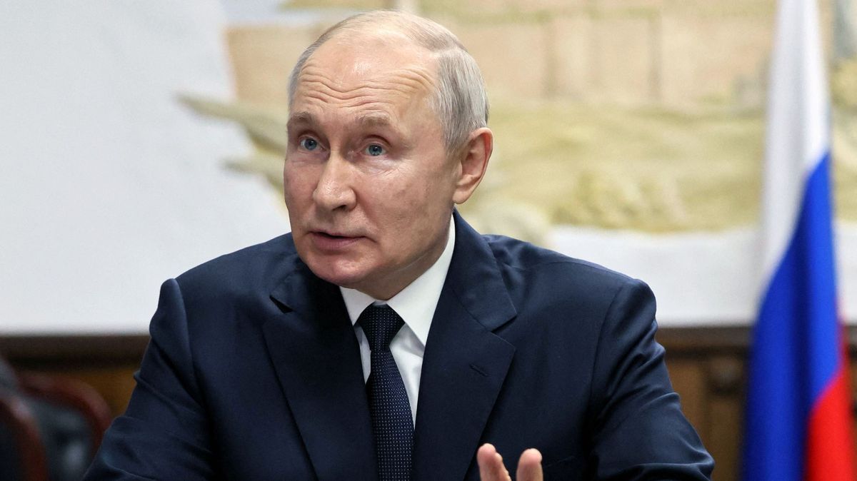 Putin: Rusko má právo použít kazetovou munici, jestliže bude použita proti němu